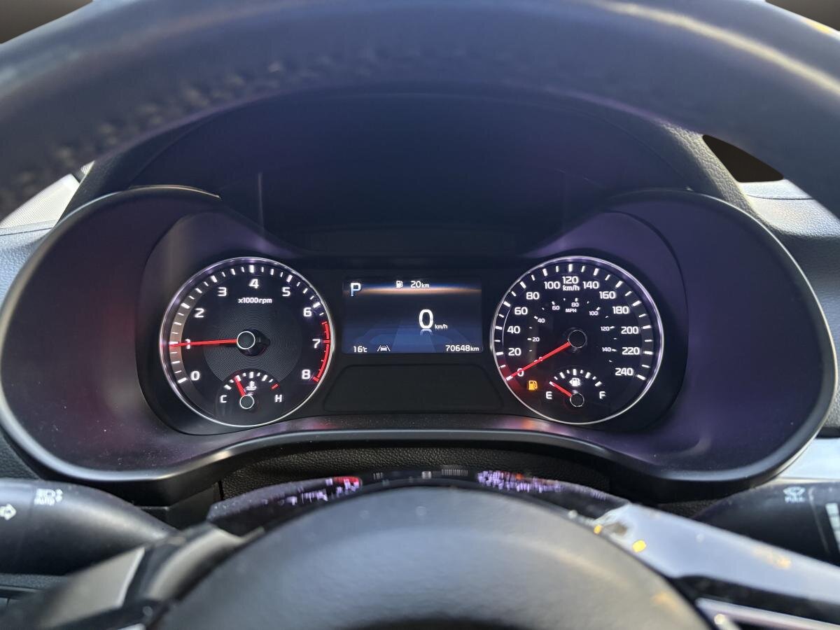 2023 Kia Forte - Image 15