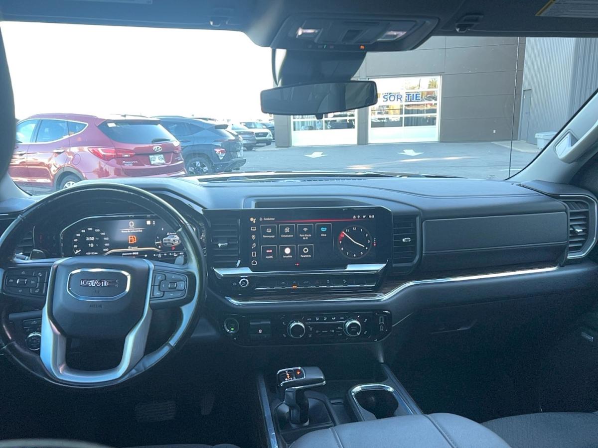 2023 GMC Sierra 1500 - Image 20