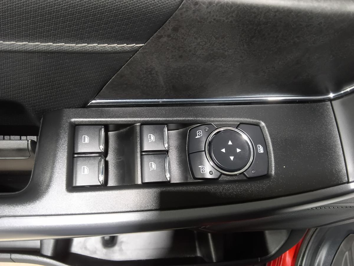 2025 Ford F-150 - Image 25
