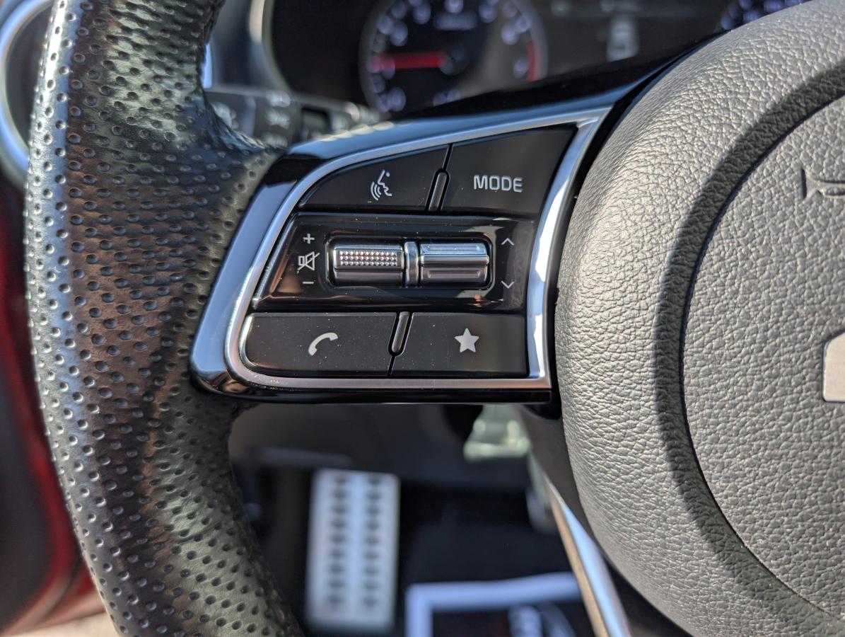 2023 Kia Forte - Image 13