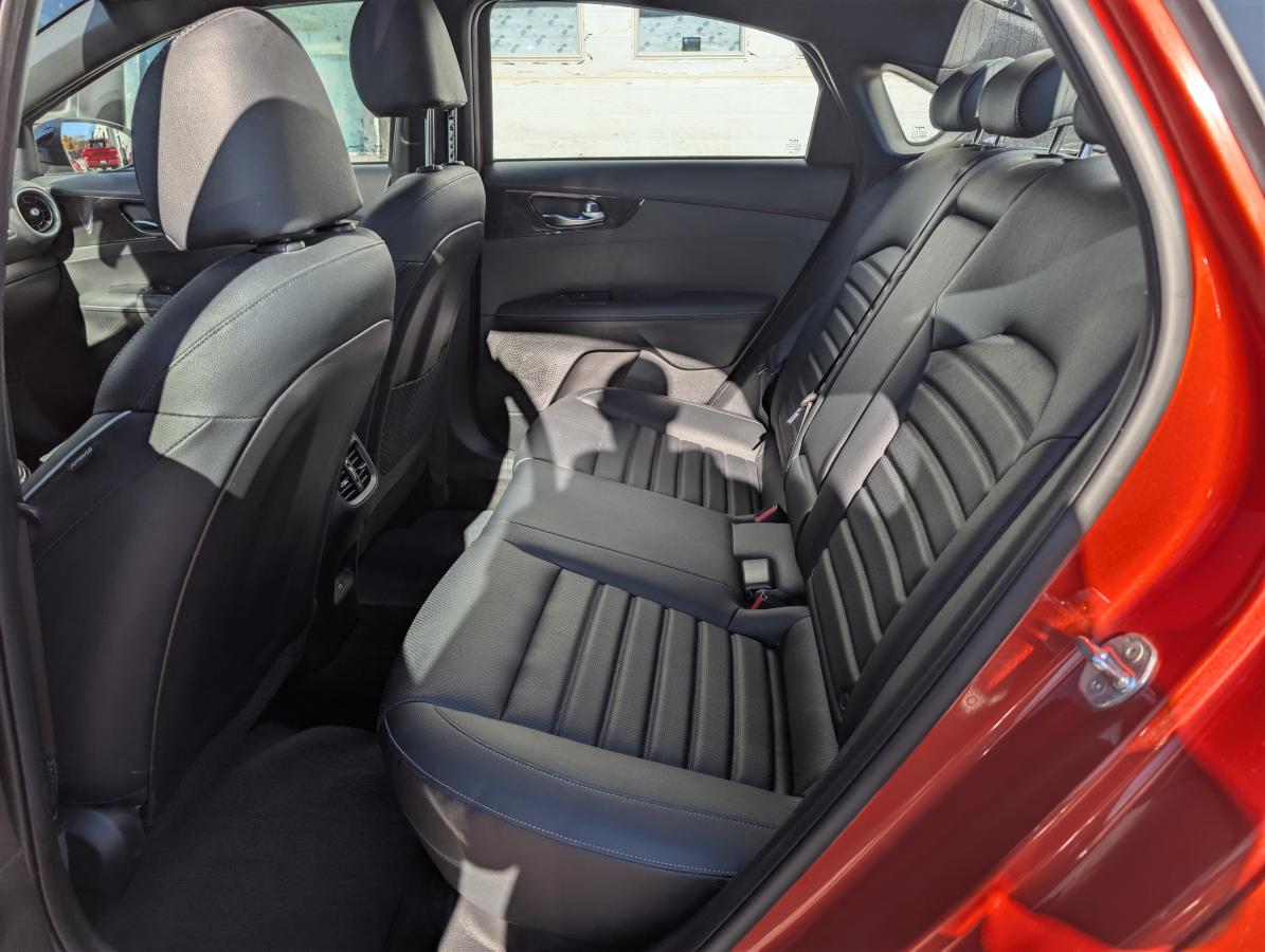 2023 Kia Forte - Image 26
