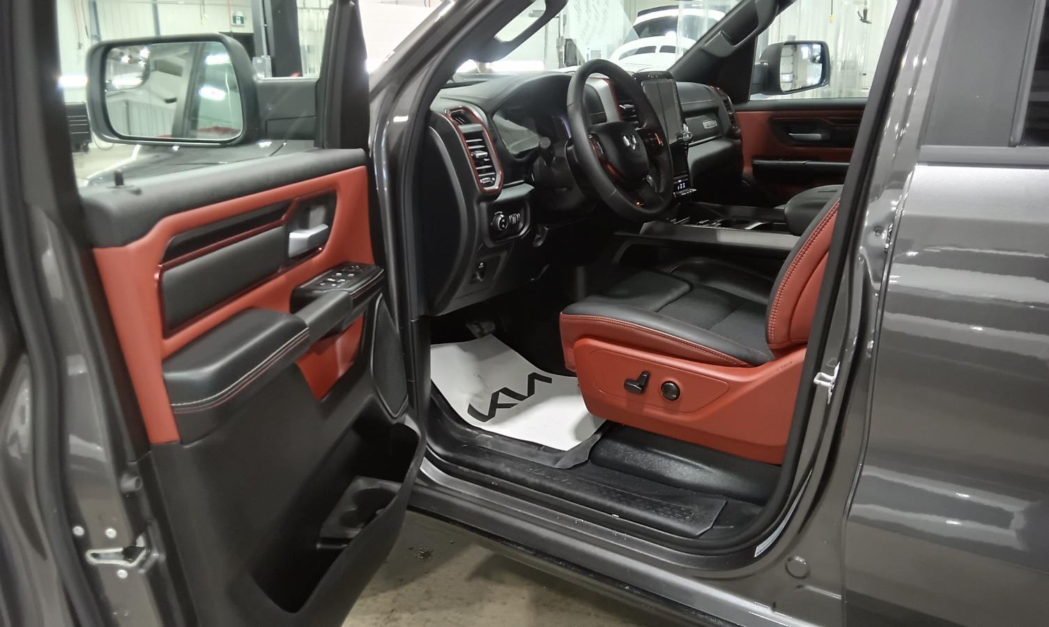 2026 RAM 1500 - Image 13