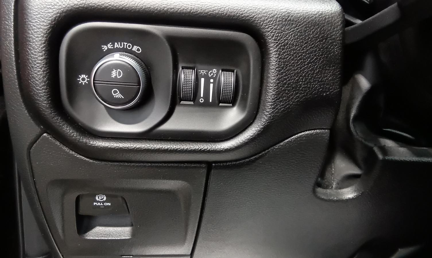 2026 RAM 1500 - Image 27