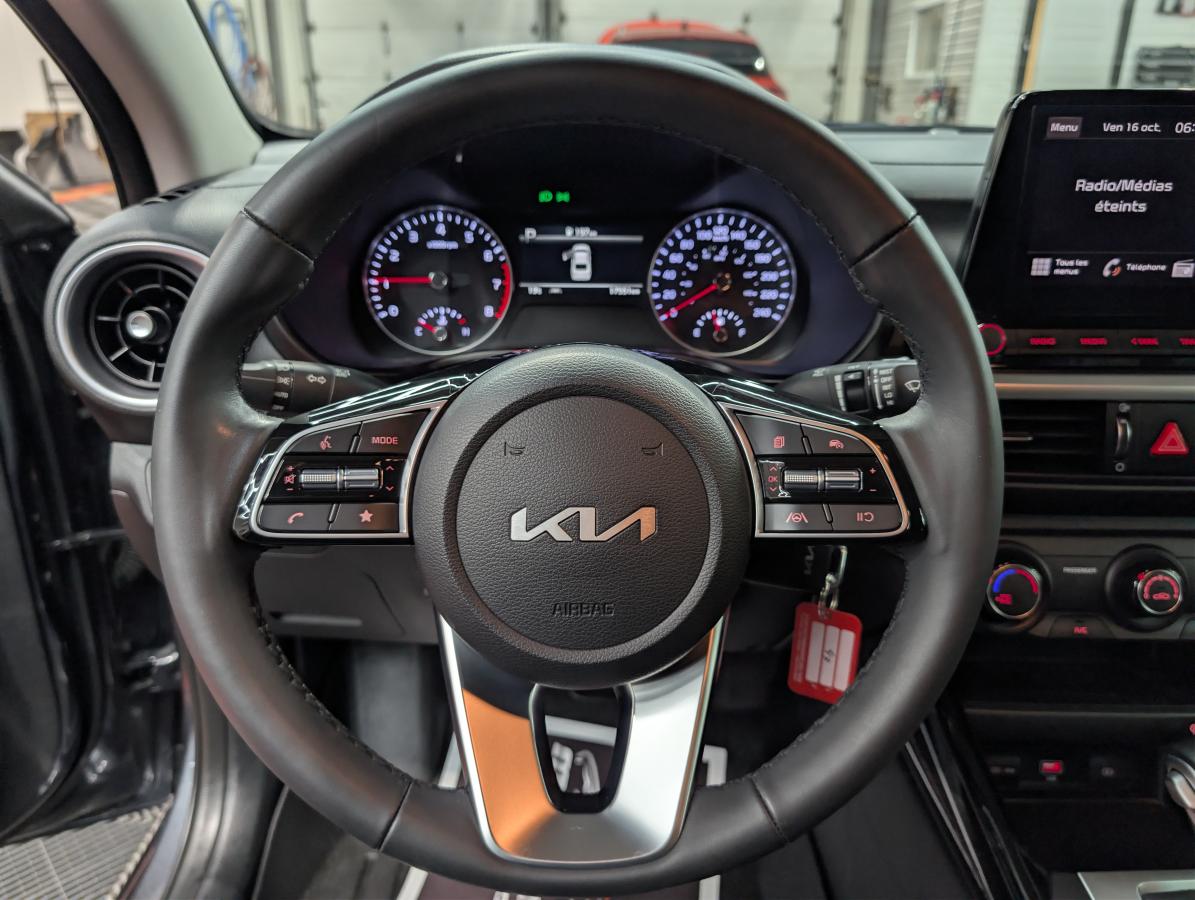2024 Kia Forte - Image 15