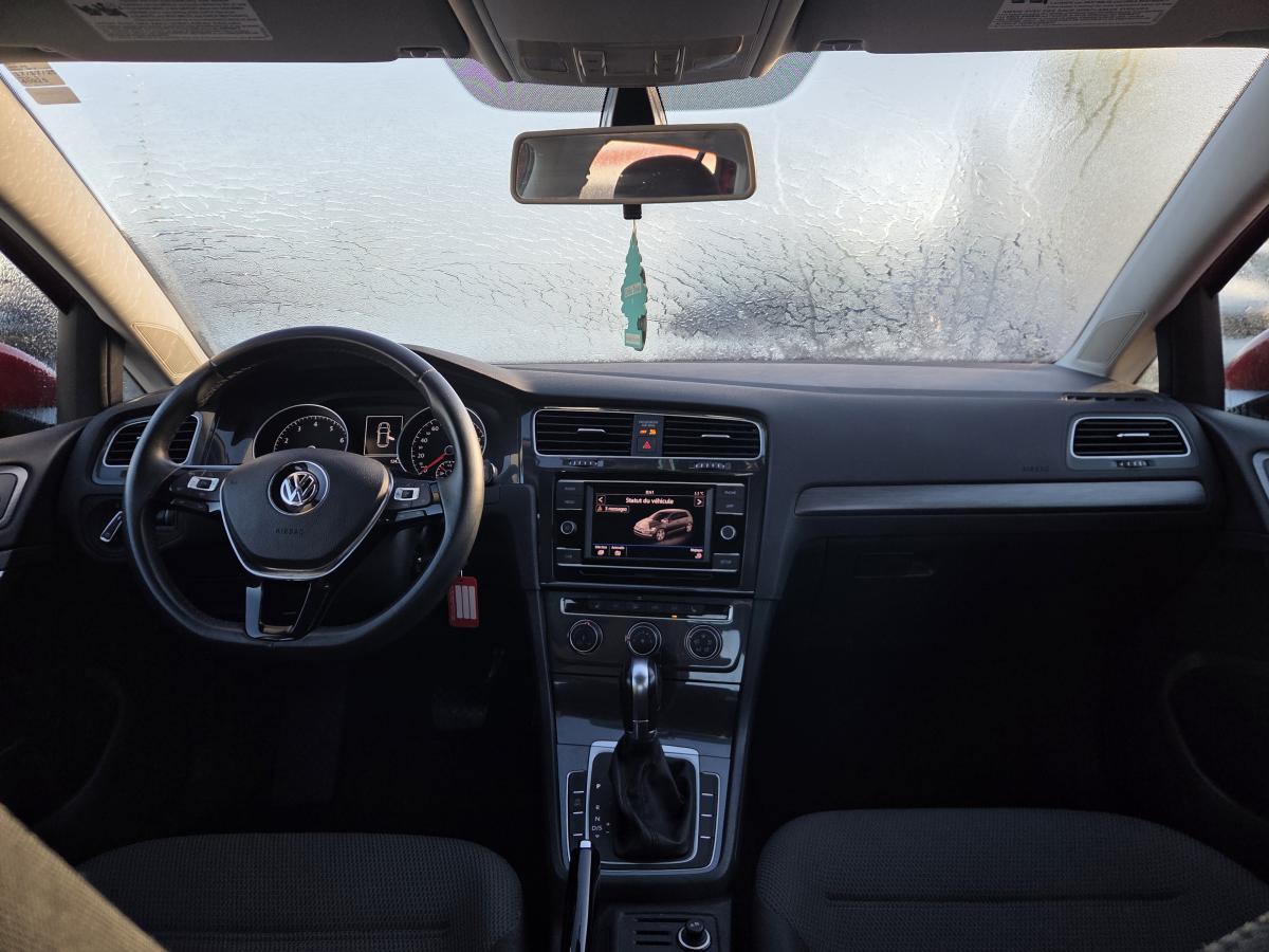 2019 Volkswagen Golf - Image 8