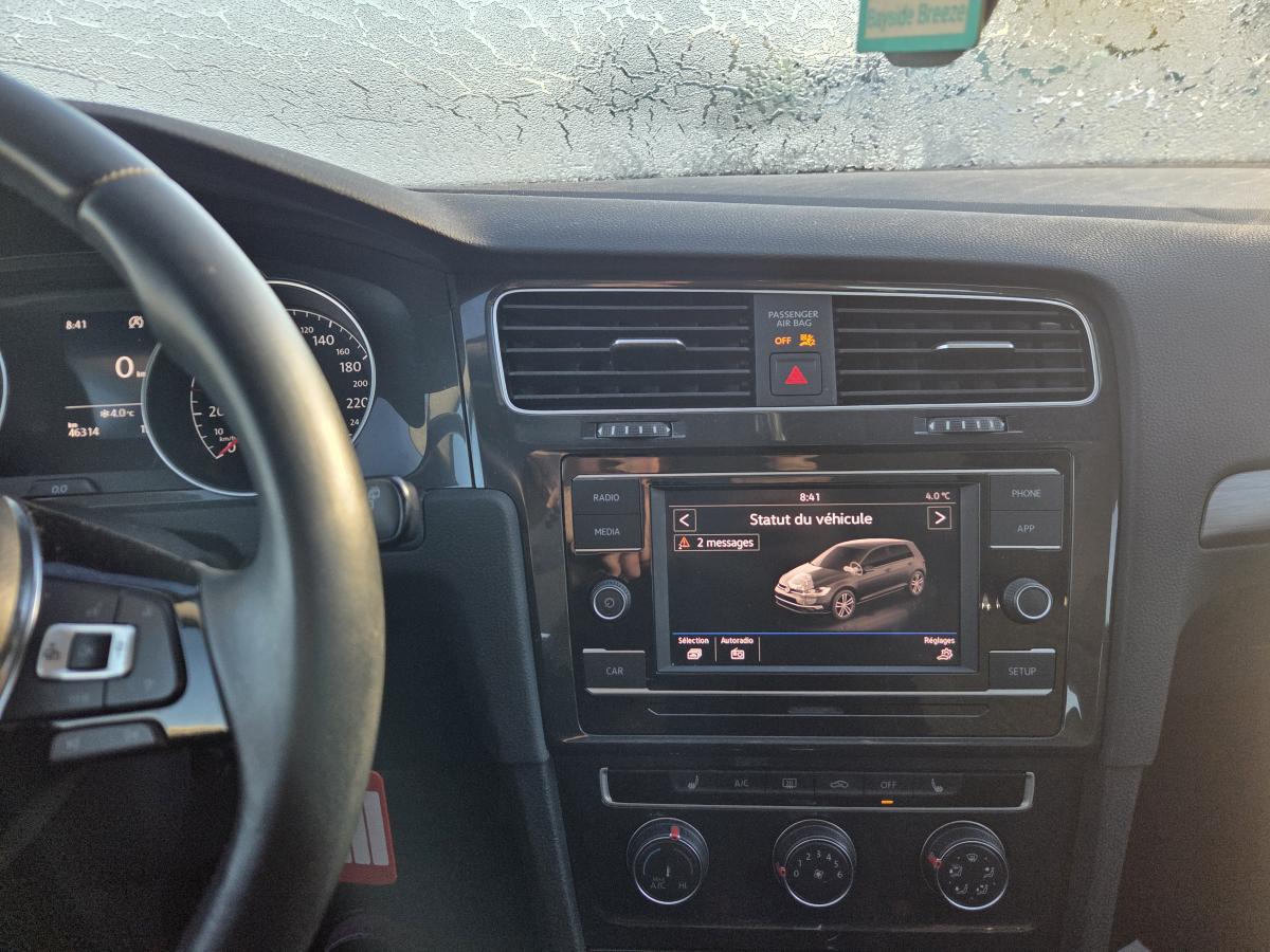 2019 Volkswagen Golf - Image 18