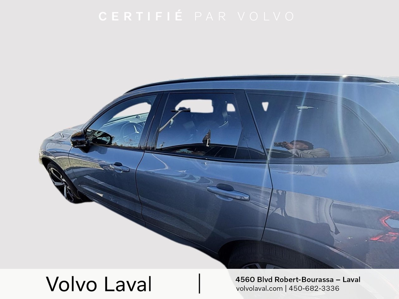 2022 Volvo XC60 - Image 4