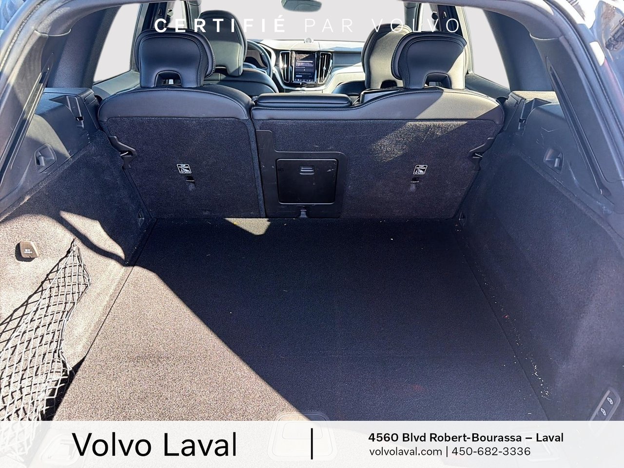 2022 Volvo XC60 - Image 6