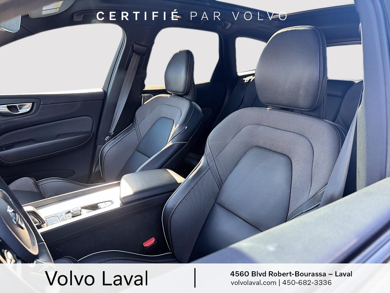 2022 Volvo XC60 - Image 8