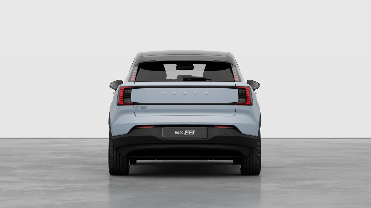 2026 Volvo EX30 - Image 6