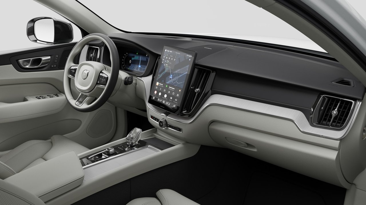 2027 Volvo XC60 Plug-In Hybrid - Image 10