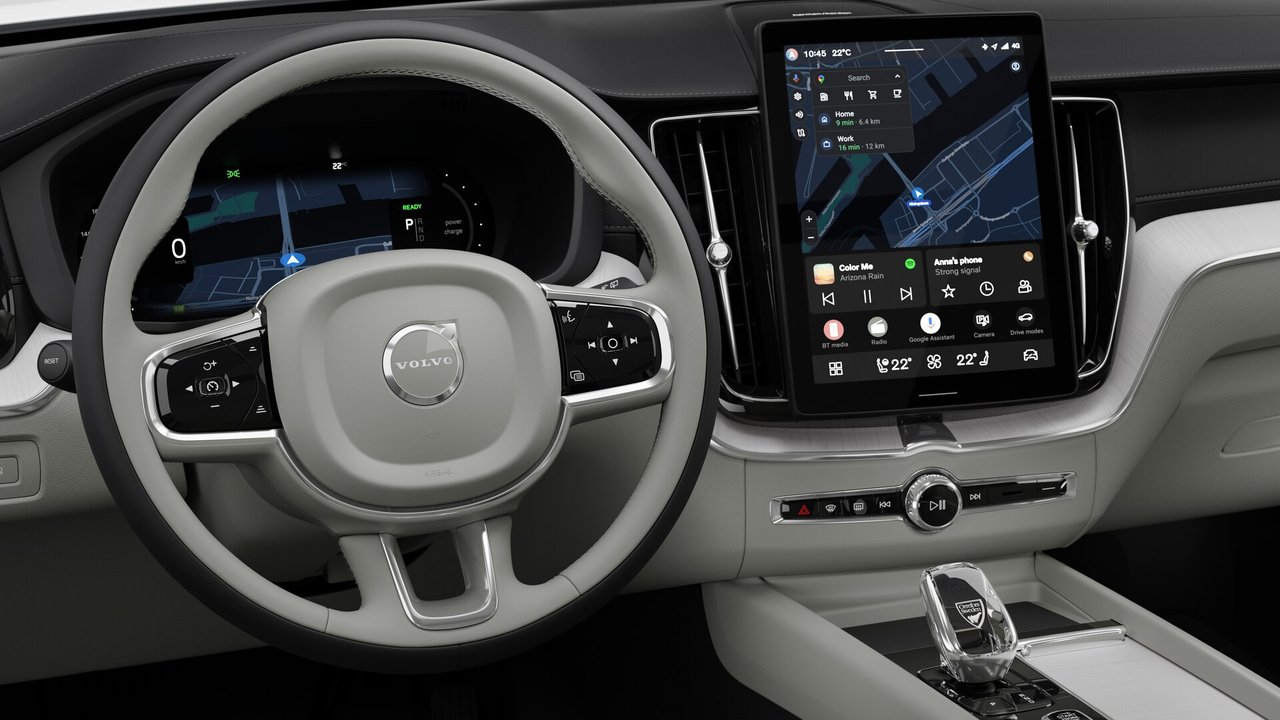 2027 Volvo XC60 Plug-In Hybrid - Image 14