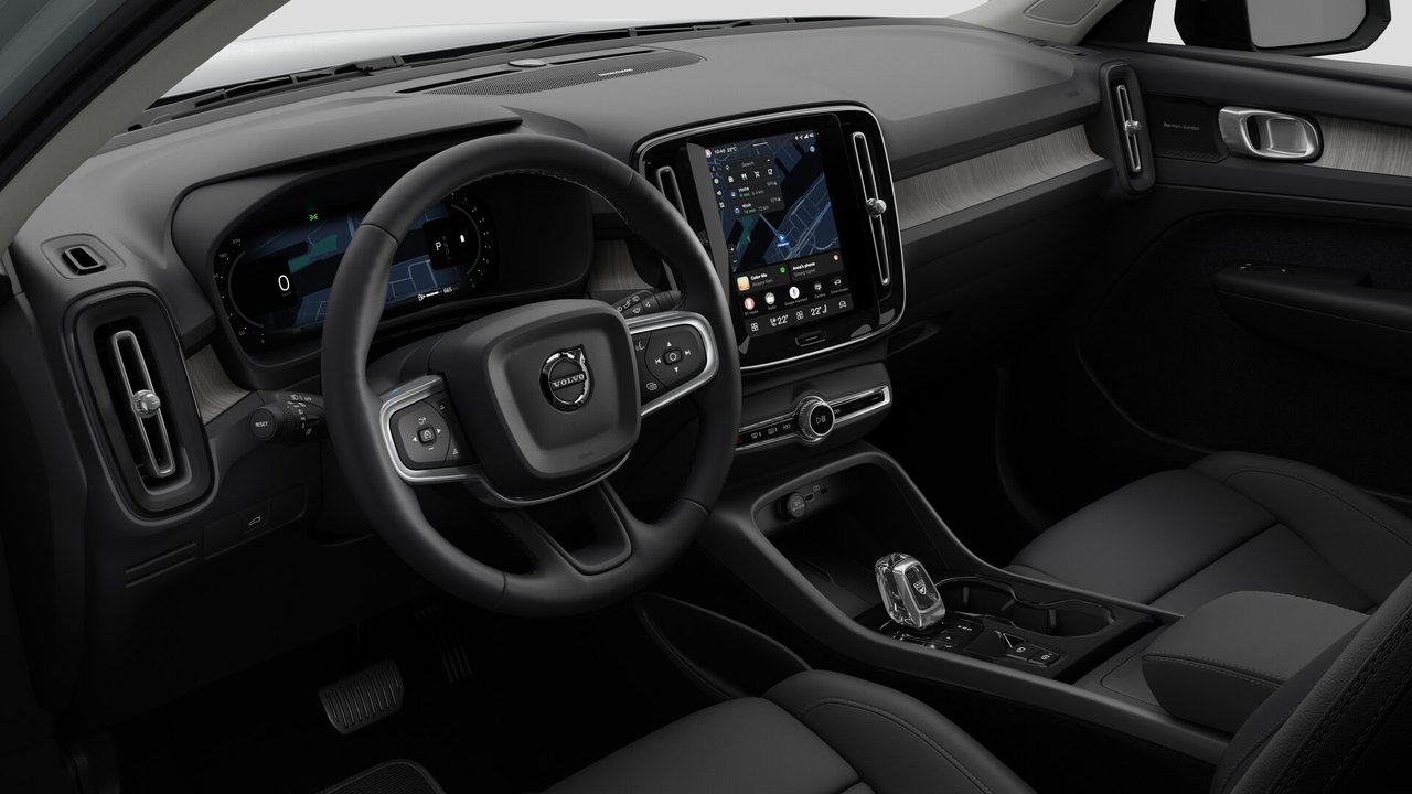 2026 Volvo XC40 - Image 10