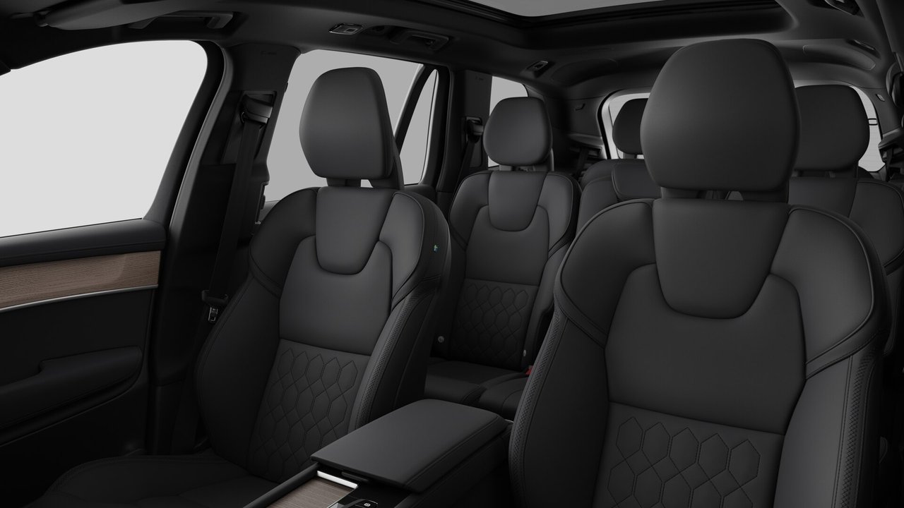 2027 Volvo XC90 - Image 12