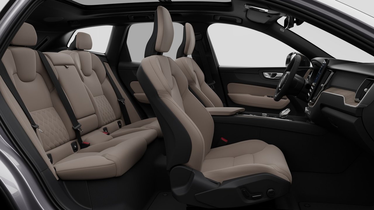 2027 Volvo XC60 - Image 13