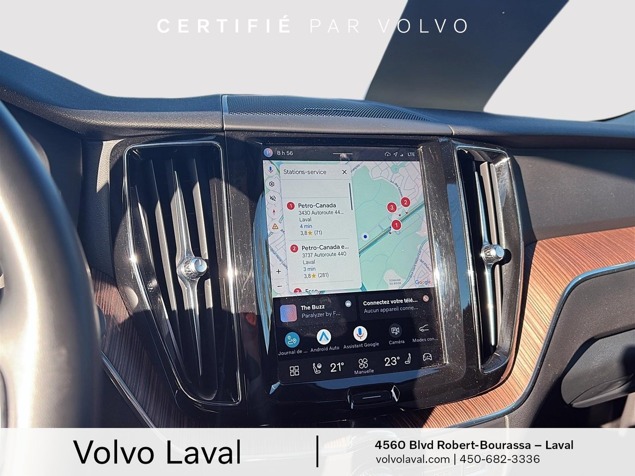 2022 Volvo XC60 - Image 13