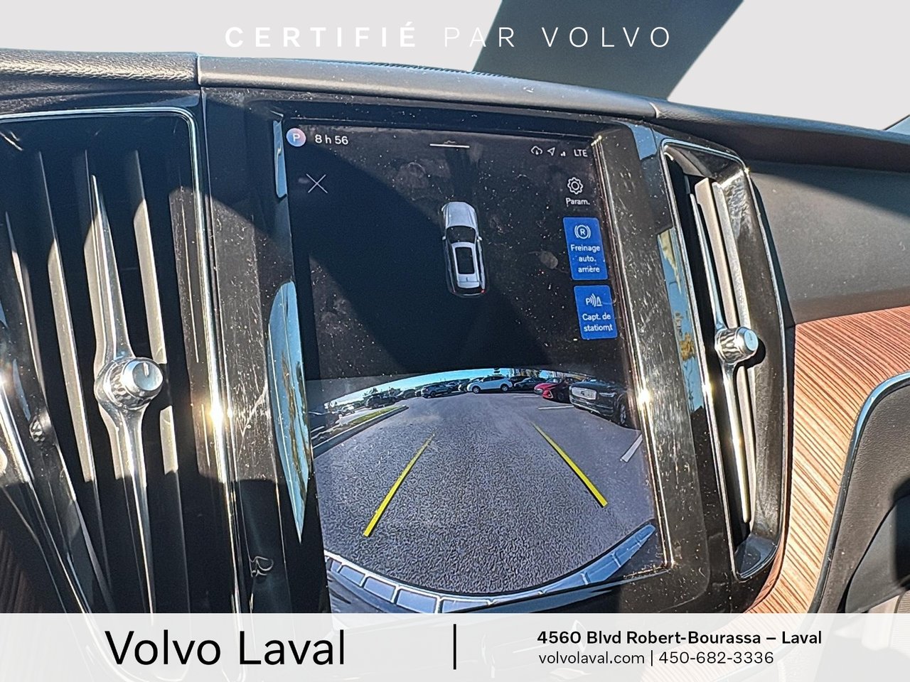 2022 Volvo XC60 - Image 16