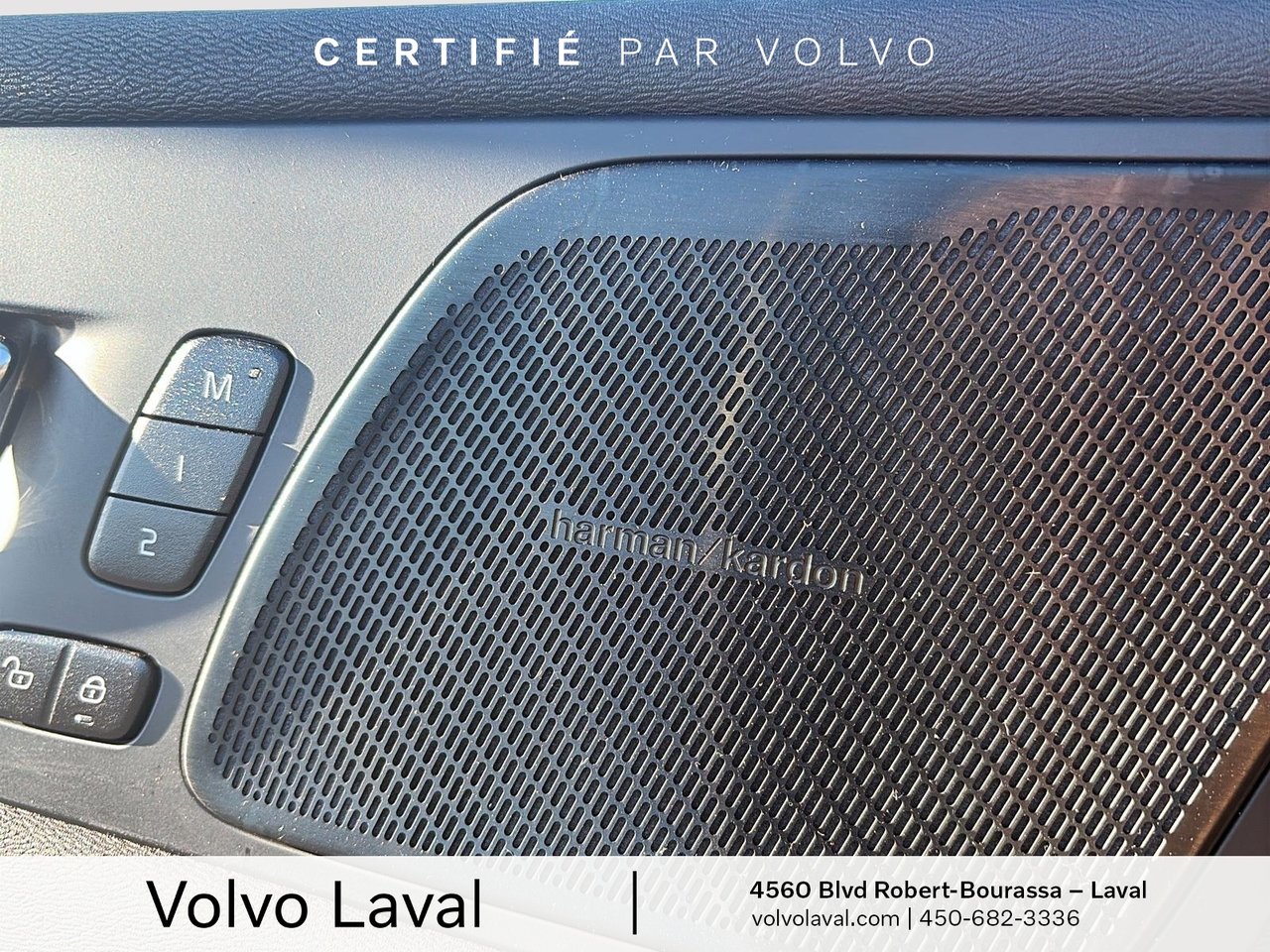 2022 Volvo XC60 - Image 18