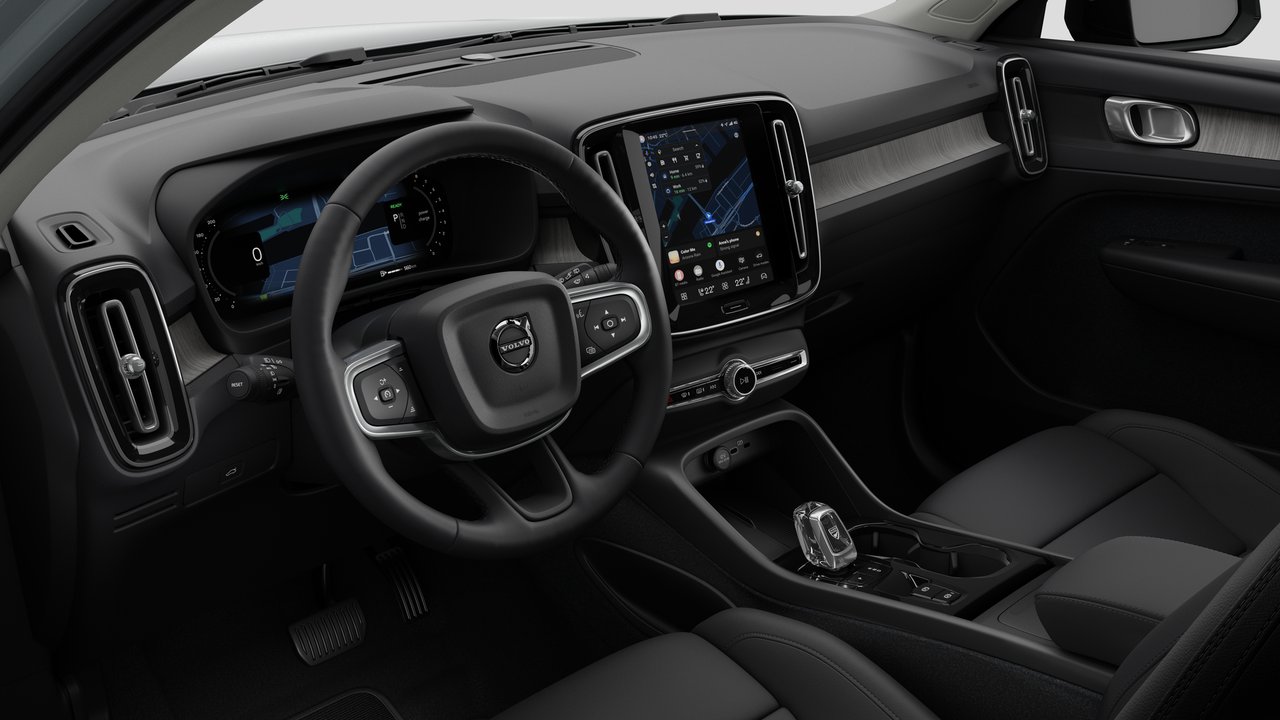 2026 Volvo XC40 - Image 10