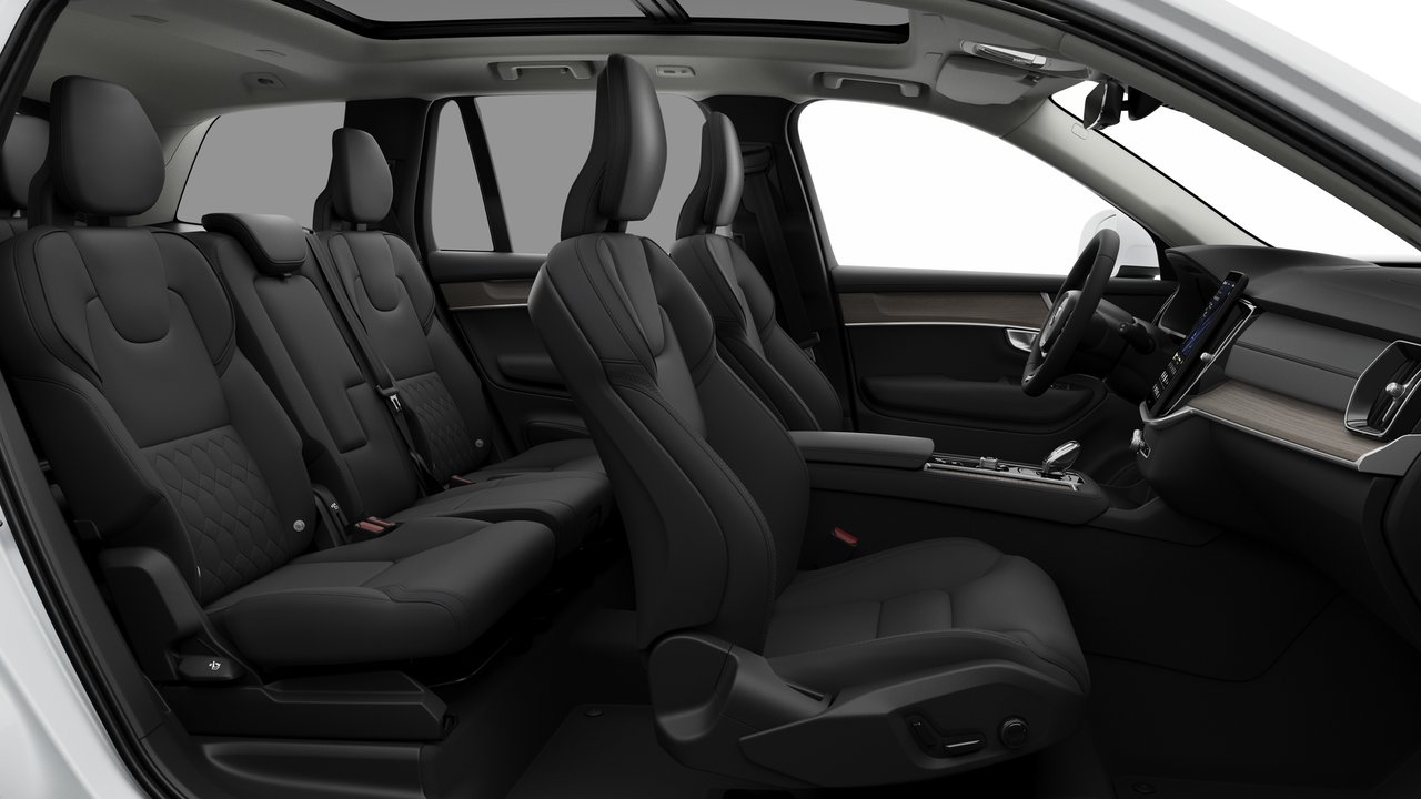 2026 Volvo XC90 - Image 13