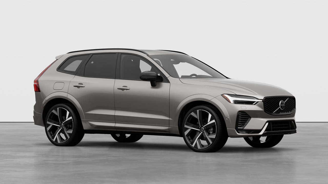 2026 Volvo XC60 - Image 3
