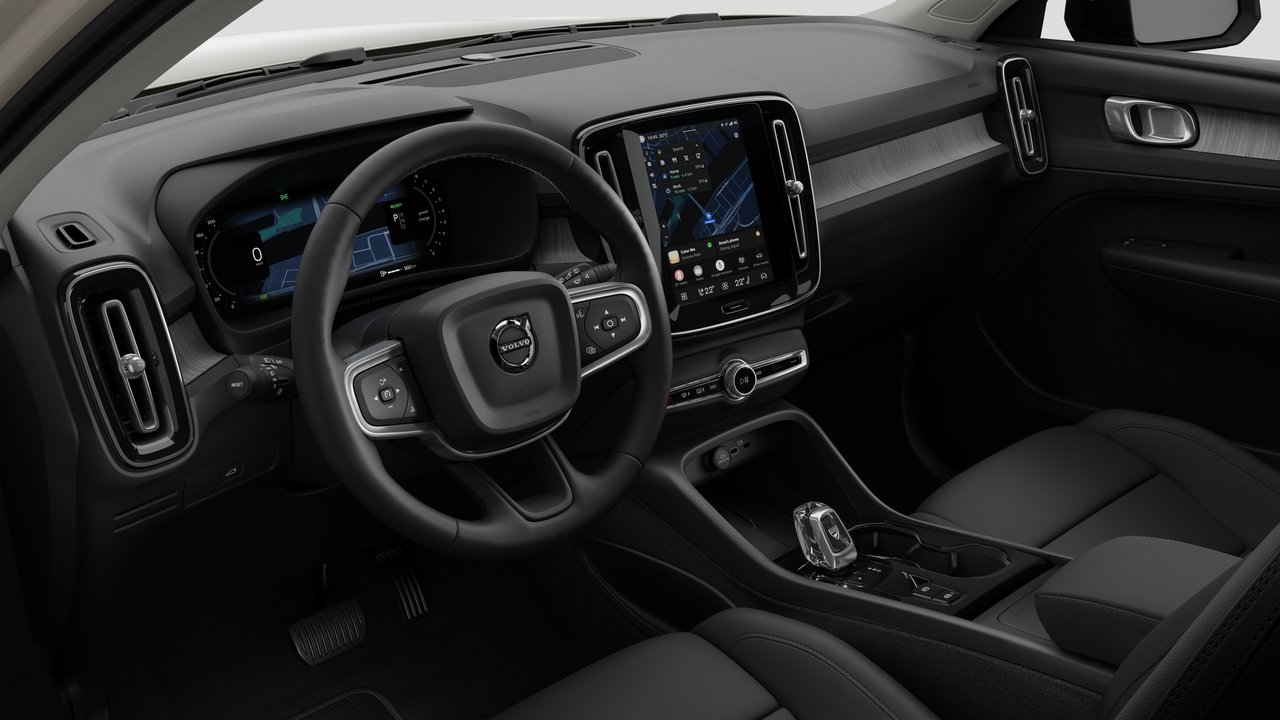 2026 Volvo XC40 - Image 10