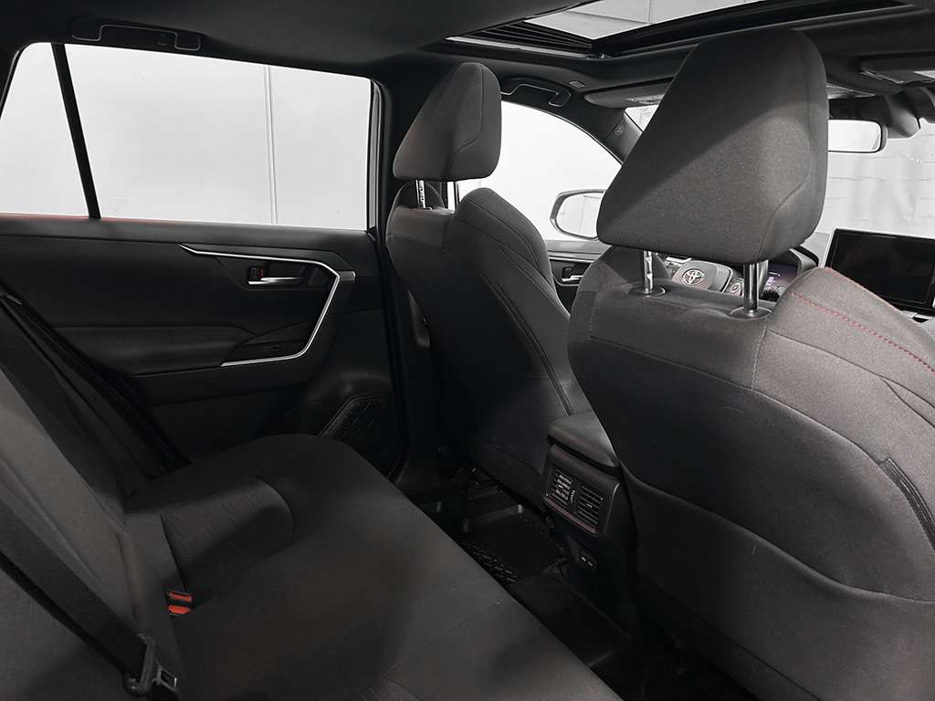 2023 Toyota Rav4 Prime - Image 18