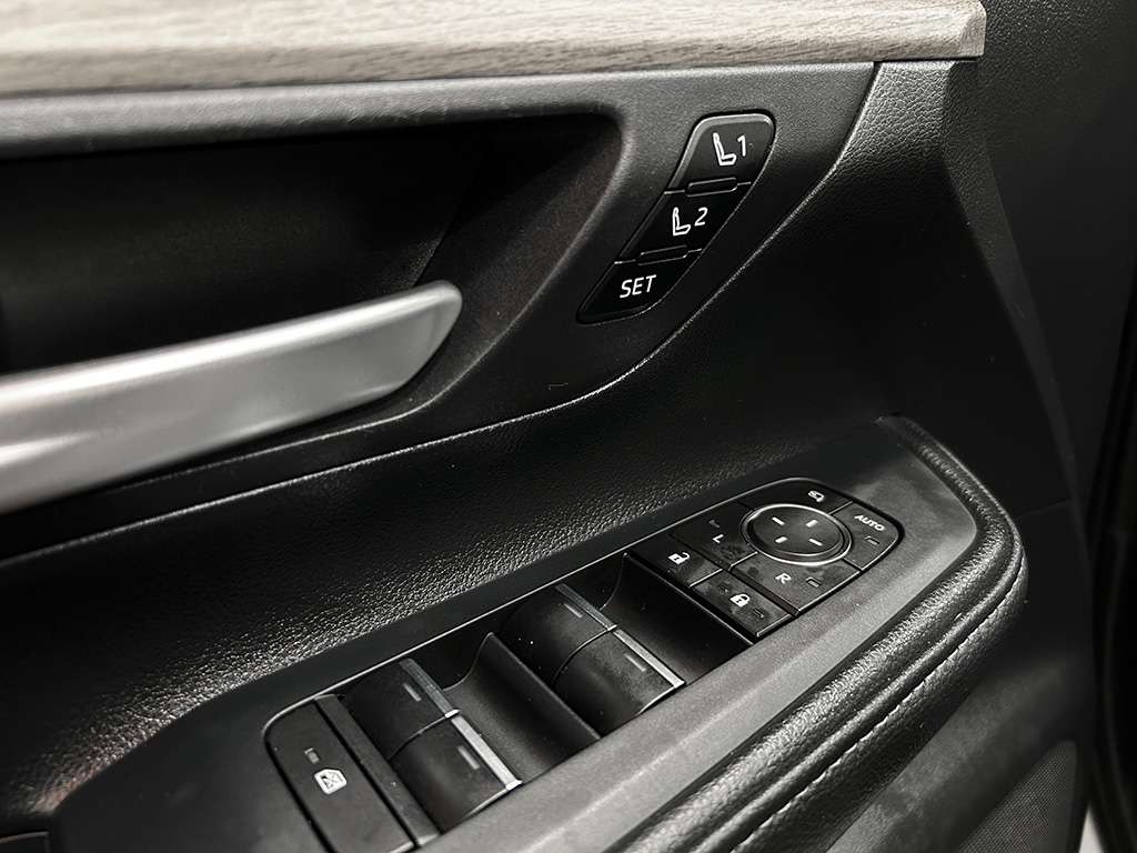 2024 Toyota Grand Highlander - Image 9