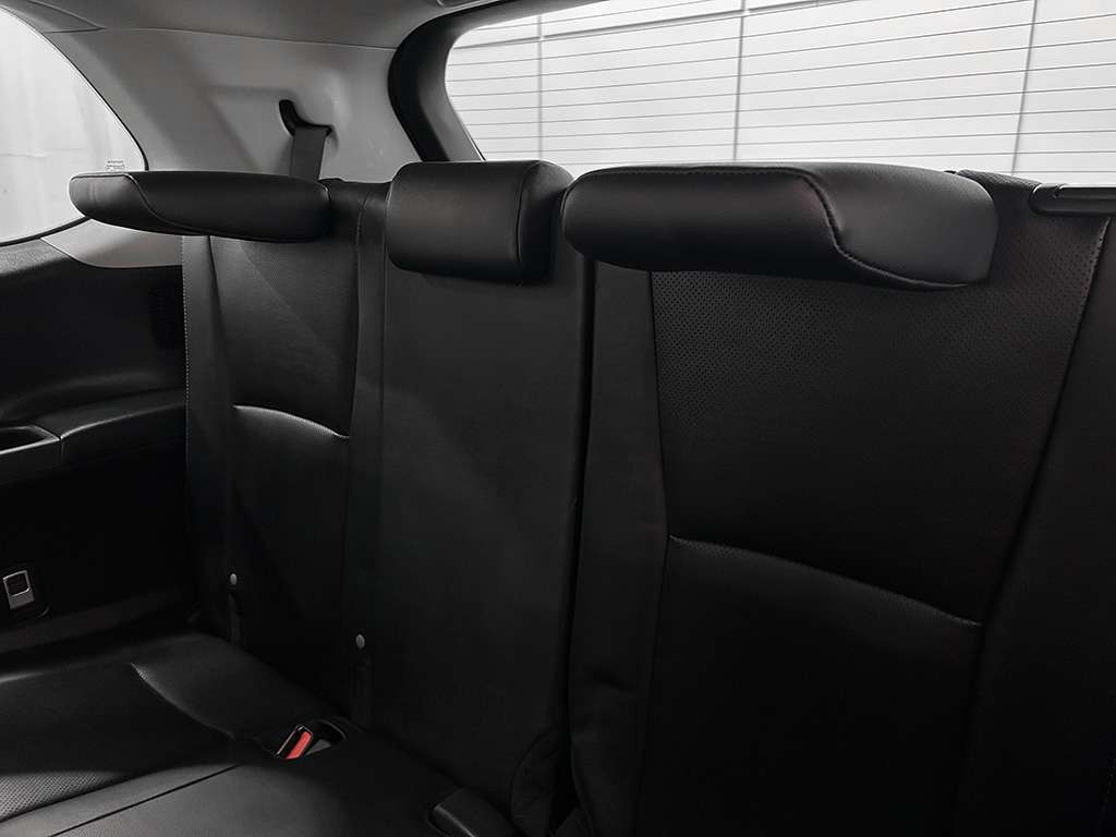 2024 Toyota Grand Highlander - Image 17