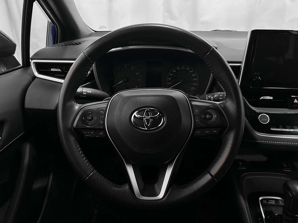 2024 Toyota Corolla Hatchback - Image 11
