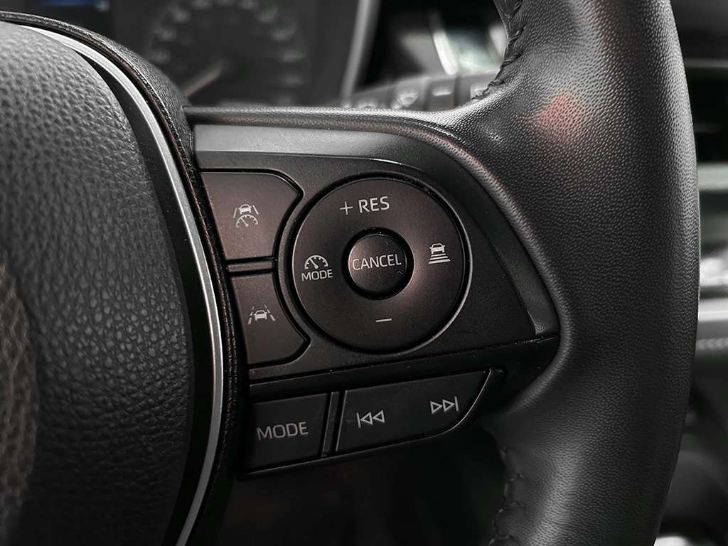 2024 Toyota Corolla Hatchback - Image 12
