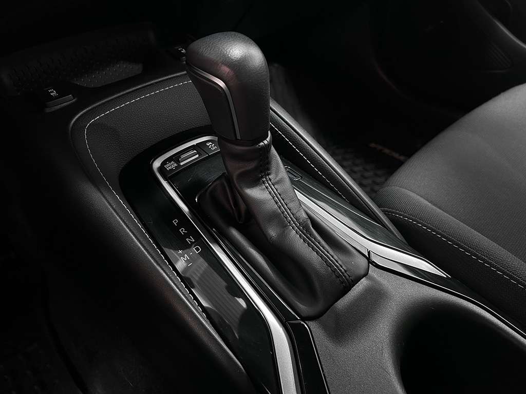 2024 Toyota Corolla Hatchback - Image 13