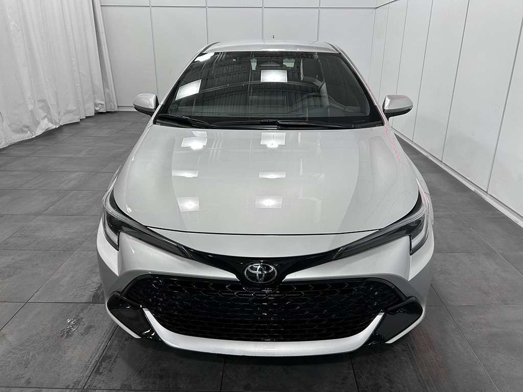 2023 Toyota Corolla Hachtback - Image 2