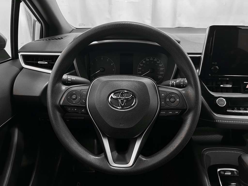 2023 Toyota Corolla Hachtback - Image 11