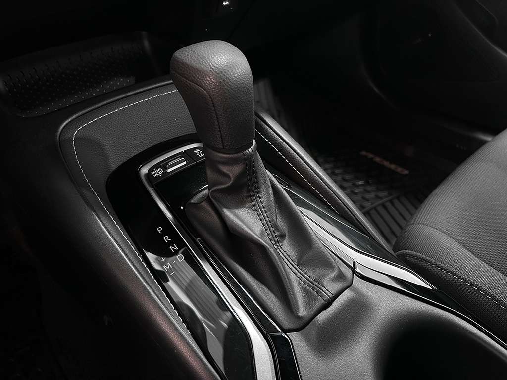 2023 Toyota Corolla Hachtback - Image 13