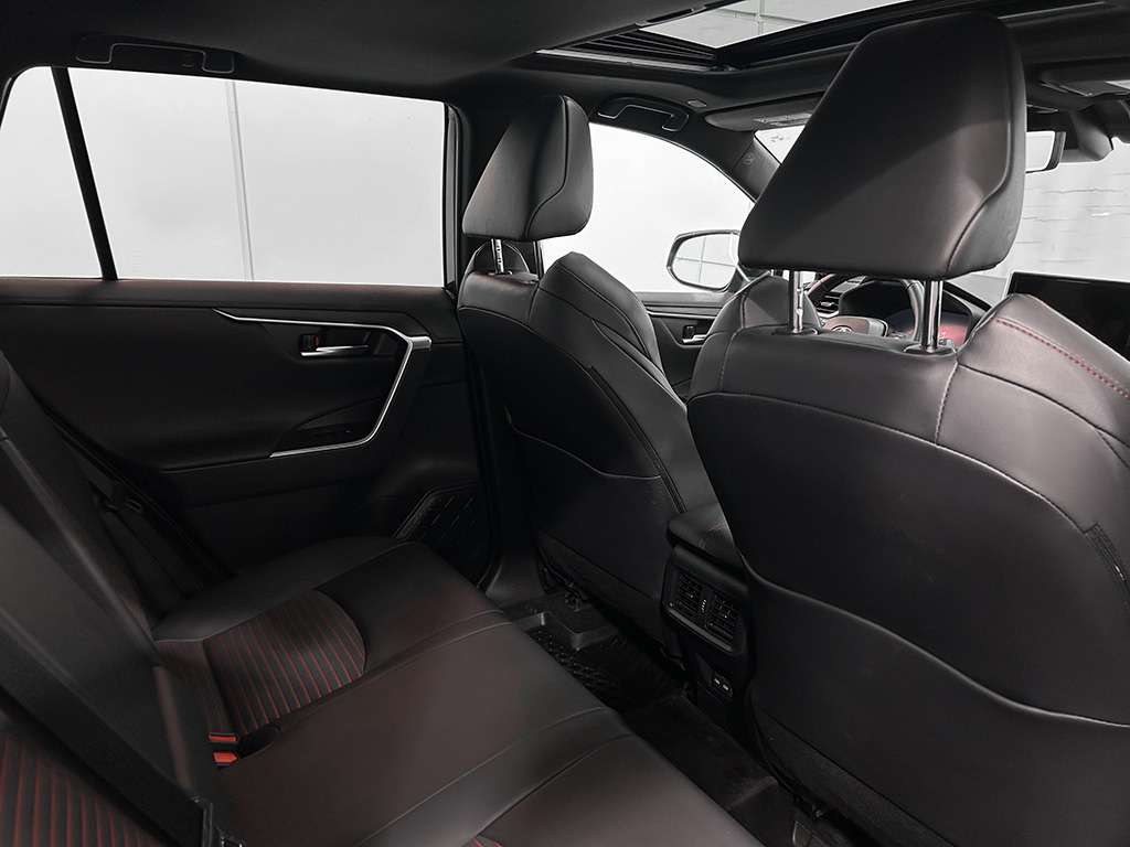 2023 Toyota Rav4 Prime - Image 18