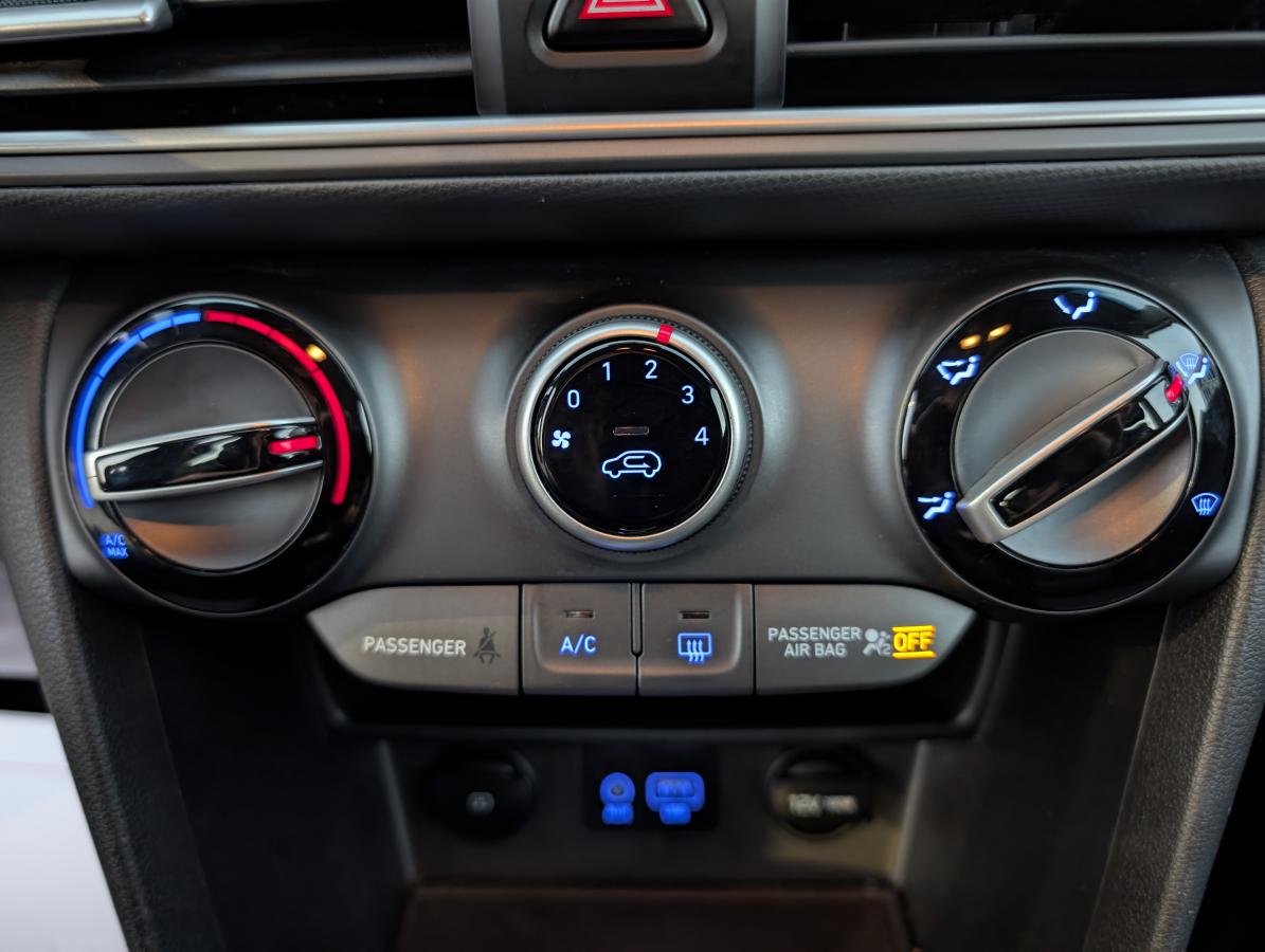2021 Hyundai Kona - Image 20