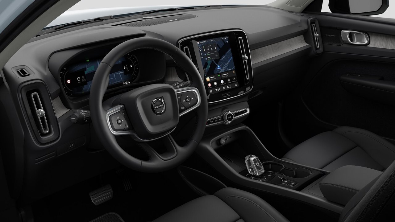 2026 Volvo XC40 - Image 10