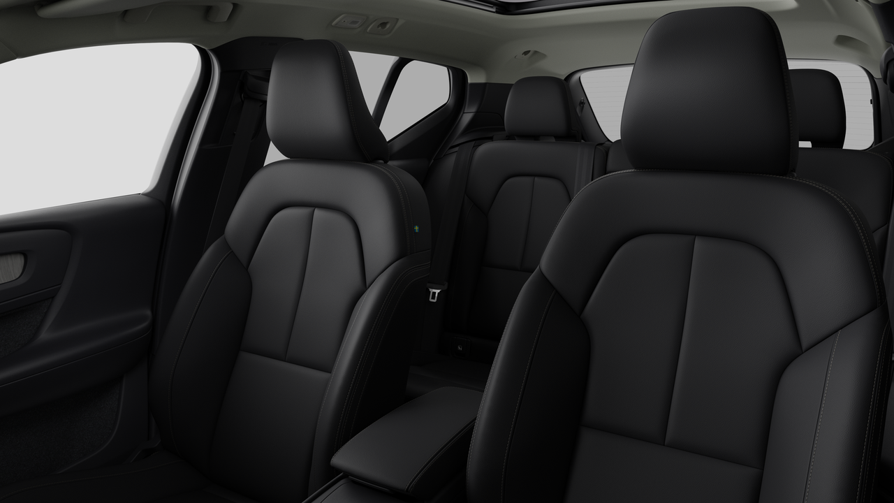 2026 Volvo XC40 - Image 12