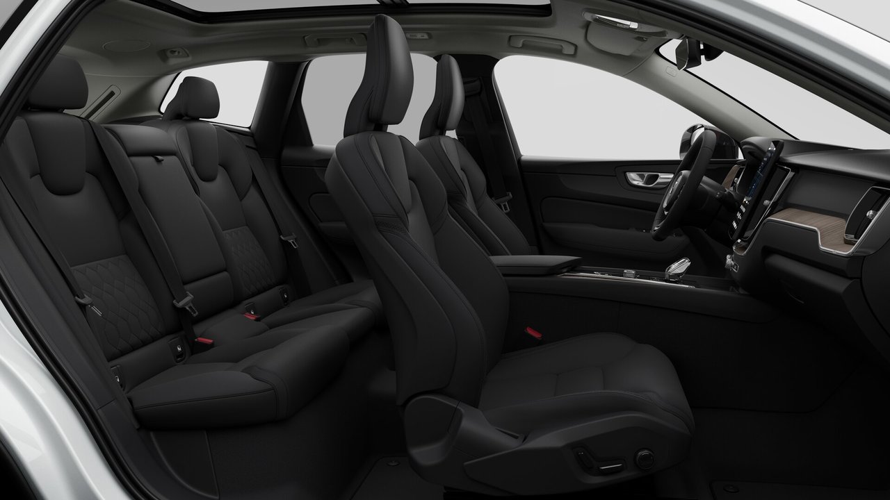 2027 Volvo XC60 - Image 13