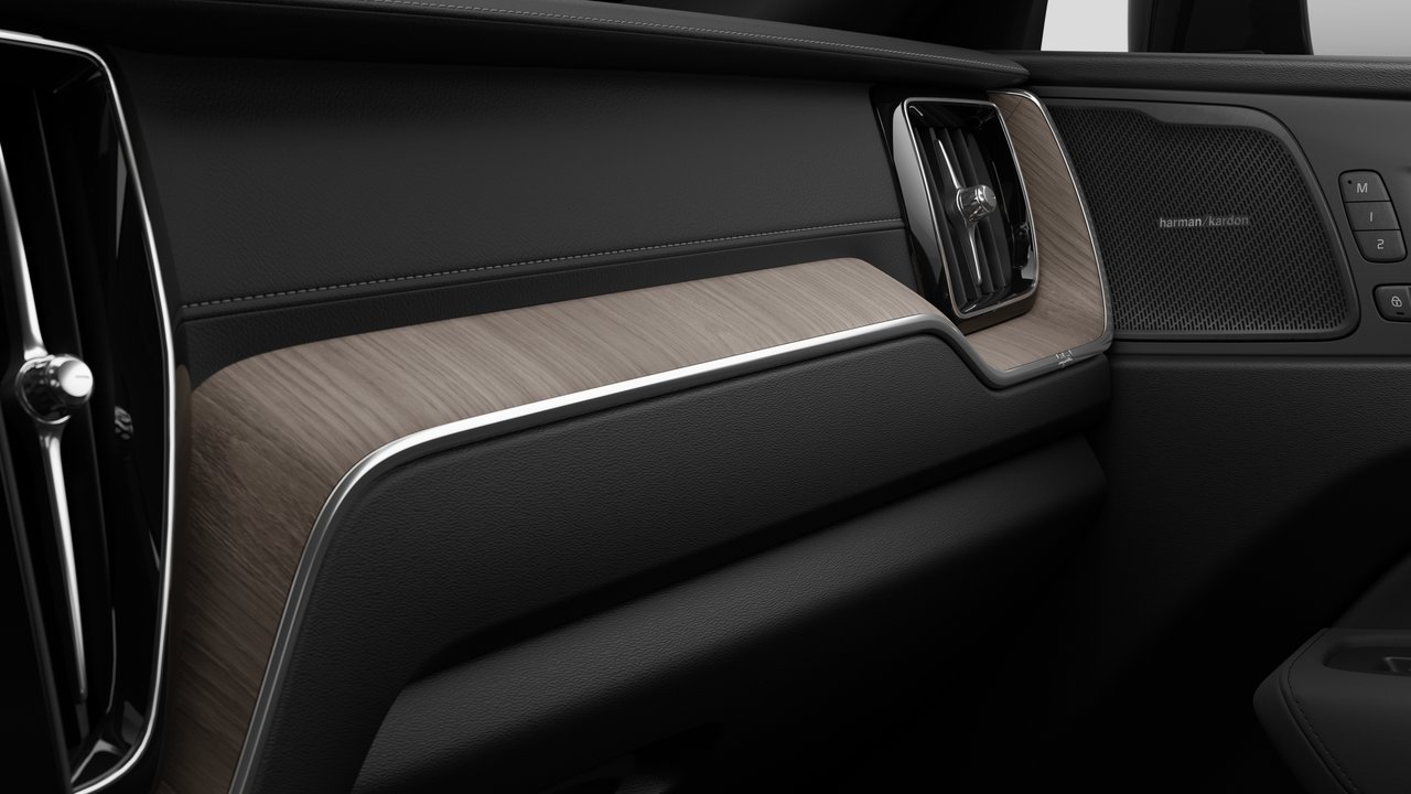 2027 Volvo XC60 Plug-in hybrid - Image 9