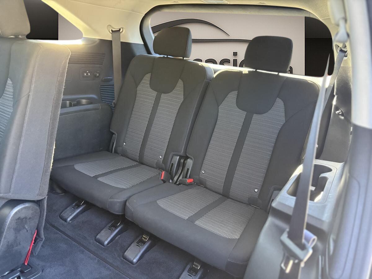 2024 Kia Sorento - Image 8