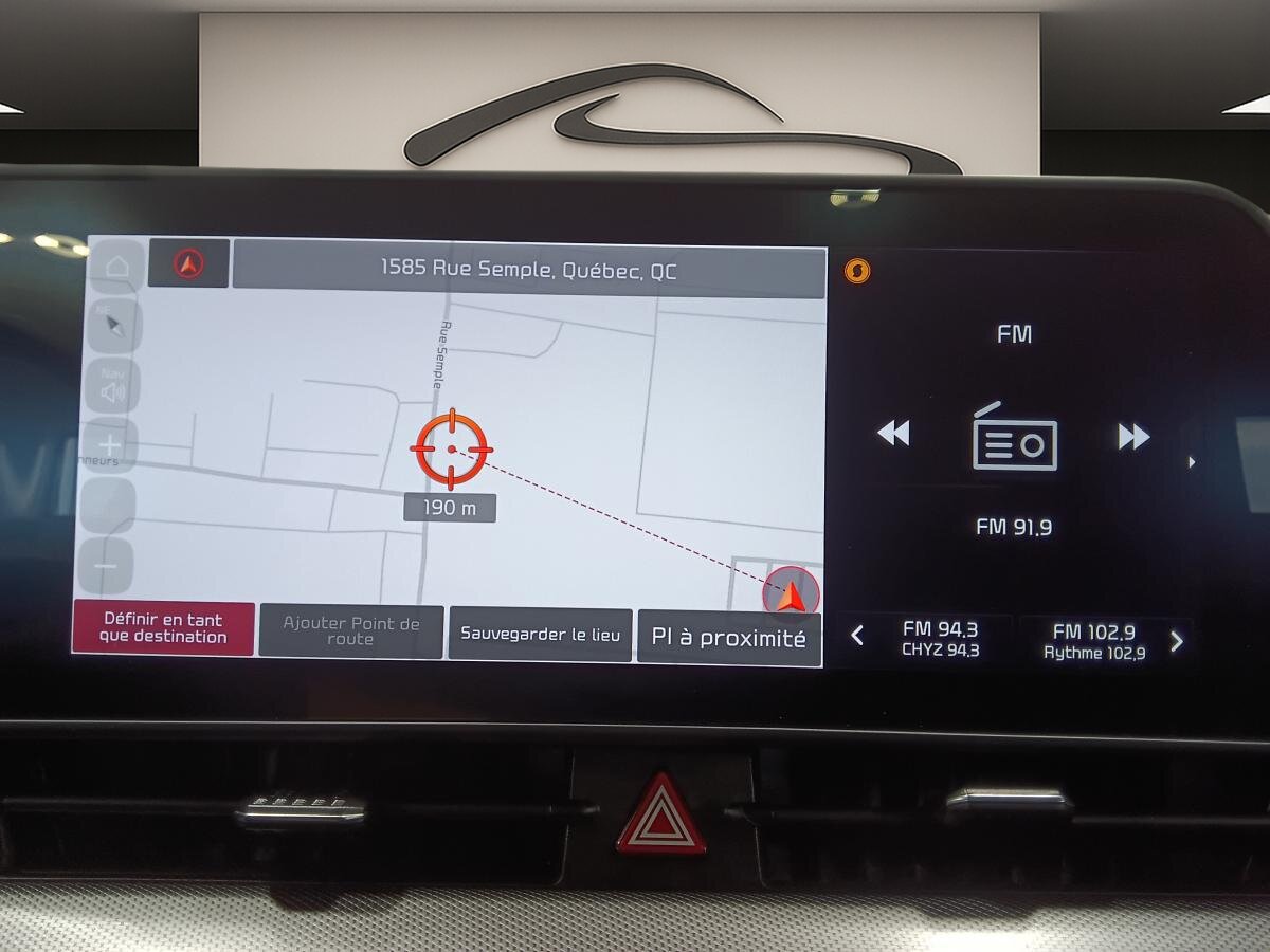 2023 Kia Sportage PHEV - Image 18