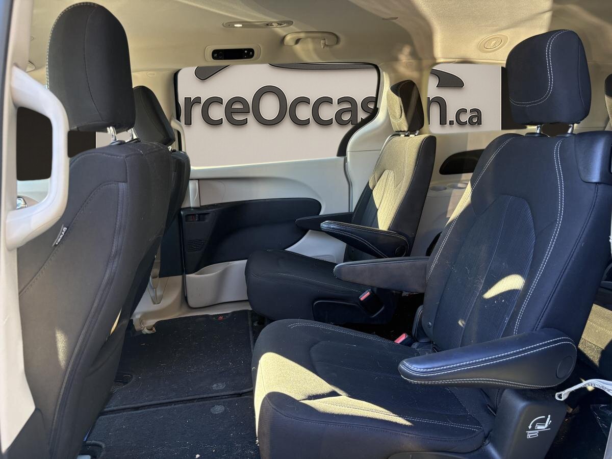 2022 Chrysler Grand Caravan - Image 7