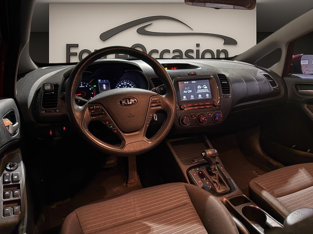 2018 Kia Forte - Image 5