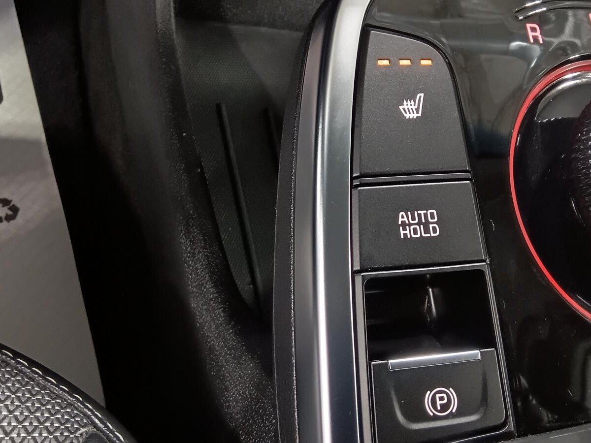 2022 Kia Niro EV - Image 29