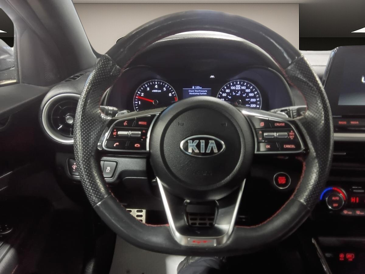 2021 Kia Forte - Image 18