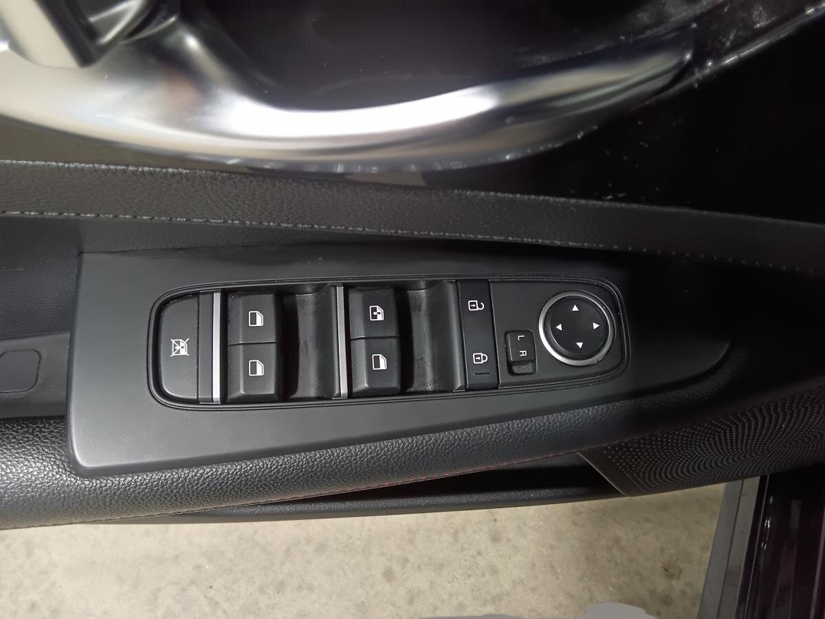 2021 Kia Forte - Image 29