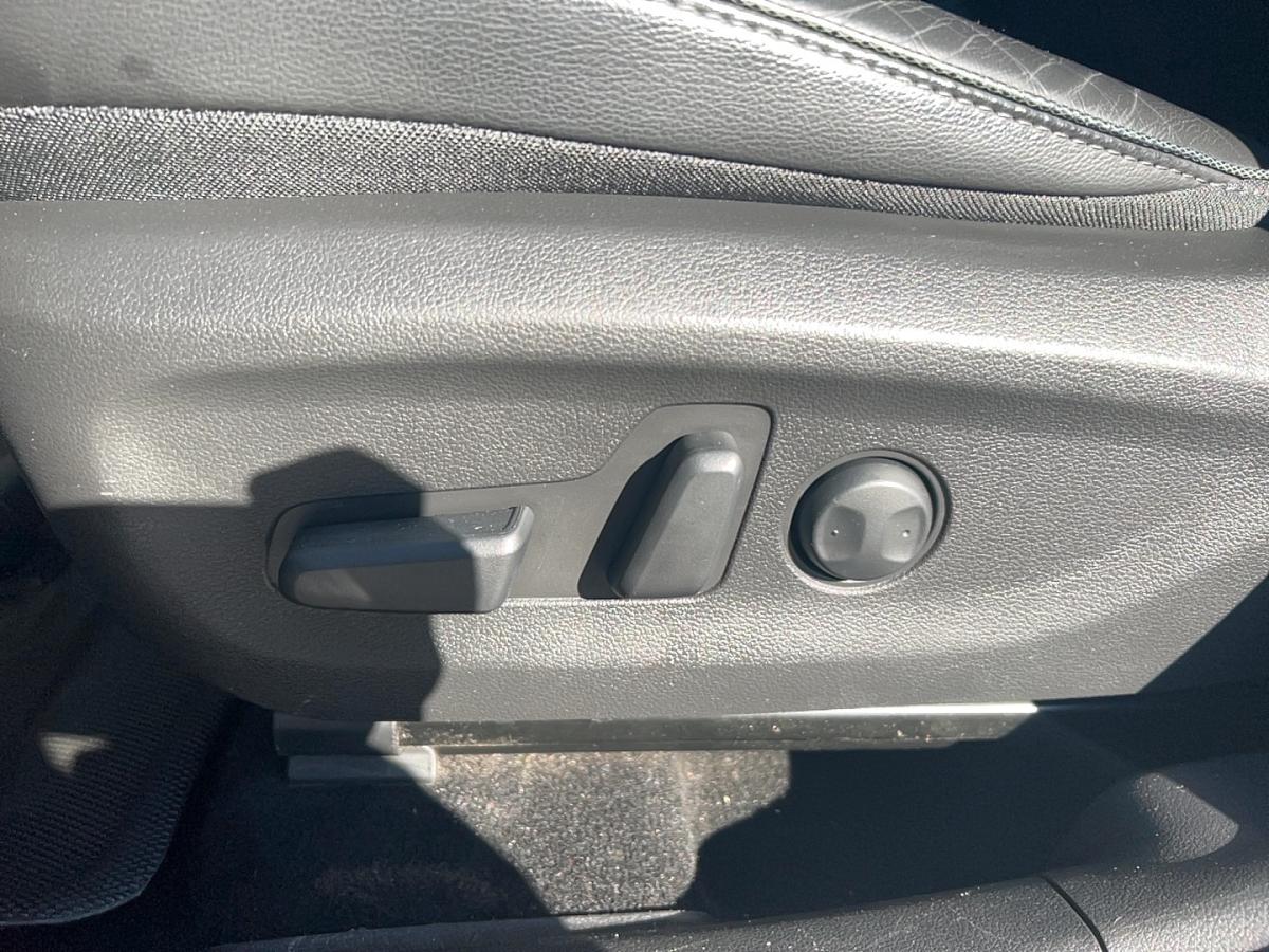 2019 Hyundai Kona Electric - Image 13