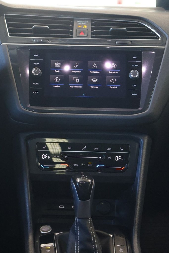 2022 Volkswagen Tiguan - Image 5